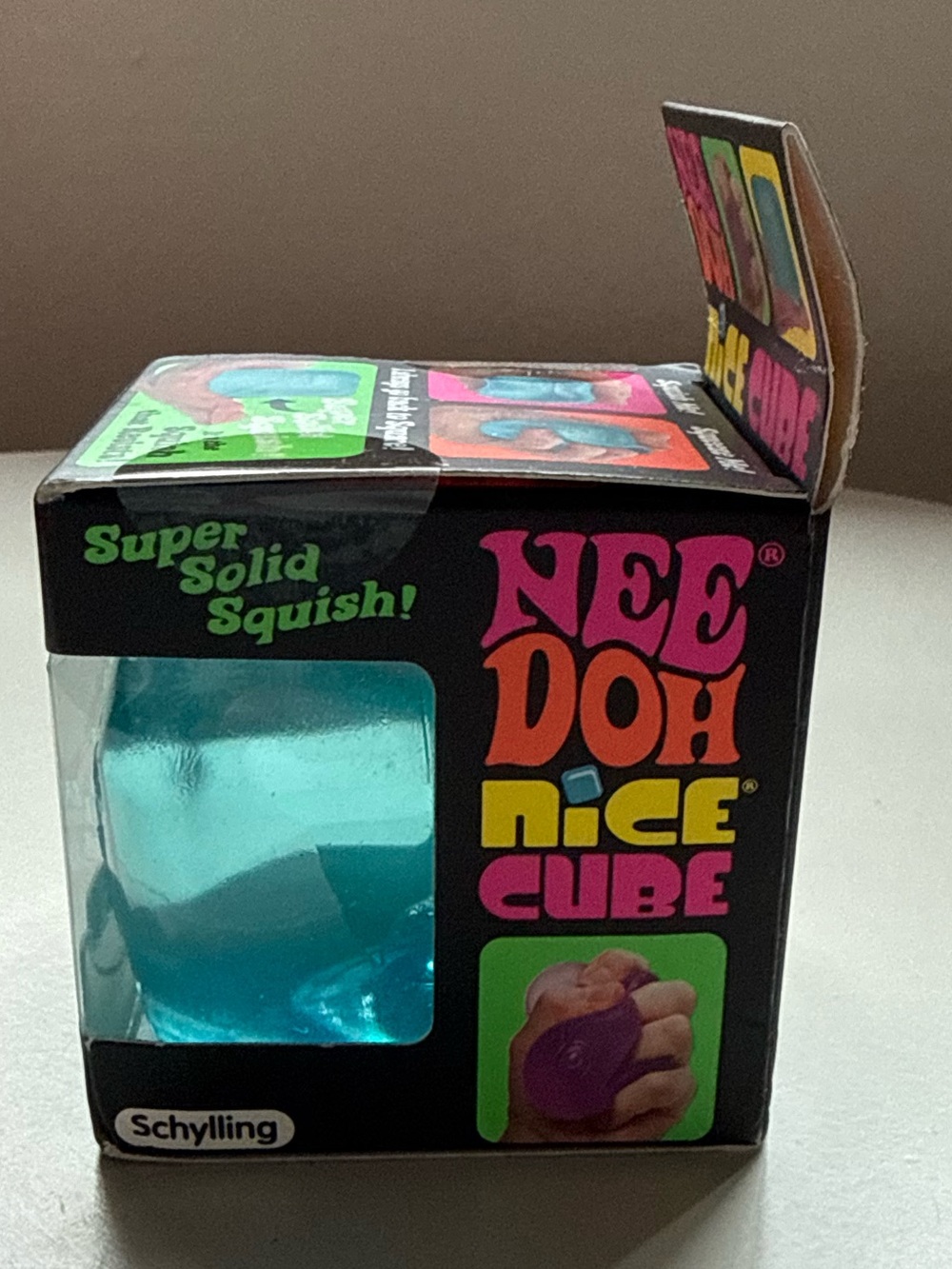 NeeDoh Nice Cube Blue - Picture 2 of 5